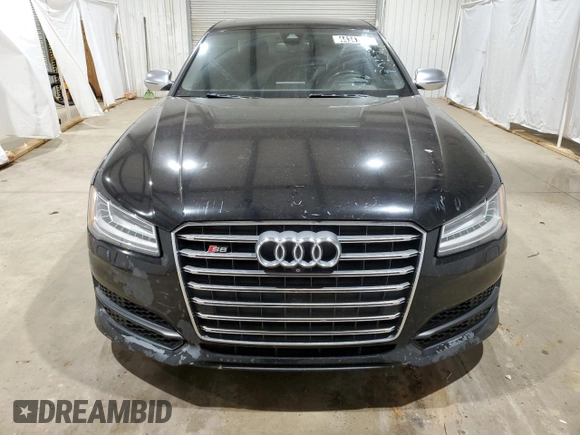 2017 Audi S8 z VIN WUAJ5AFD4HN901296, wystawiony jako Copart lot #44347595 z przebiegiem 80 045 mil mil oraz Czysty tytuł • Clean title. Historia ofert i sprzedaży dostępna na DreamBid. Obrazek 5.