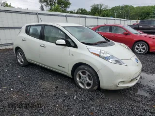 2012 Nissan LEAF SL z VIN JN1AZ0CP2CT022963, wystawiony jako Copart lot #60257635 z przebiegiem 63 604 mil mil oraz Czysty tytuł • Clean title. Historia ofert i sprzedaży dostępna na DreamBid. Obrazek 4.