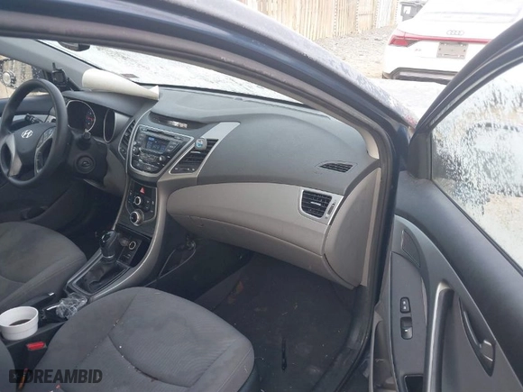 2016 Hyundai Elantra SE with VIN KMHDH4AE5GU489280, listed as a IAAI auction lot 41008040 with 102,749 mi miles. Bid and sale history available at carsss.com. Image 5.