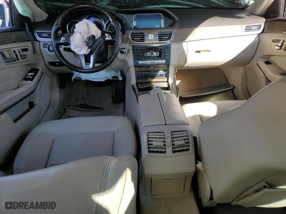 2014 Mercedes-Benz E-Class E 350 Luxury with VIN WDDHF8JB8EA775010, listed as a Copart auction lot 41767055 with 168,569 mi miles and Salvage Title. Bid and sale history available at carsss.com. Image 8.