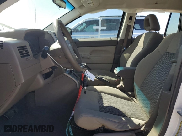 2007 Jeep Compass Sport with VIN 1J8FF47W07D120709, listed as a Copart auction lot 49653095 with 172,538 mi miles and Salvage Title. Bid and sale history available at carsss.com. Image 7.