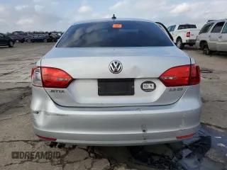 2011 Volkswagen Jetta SE with VIN 3VWDX7AJ9BM367019, listed as a Copart auction lot 84327534 with Not provided miles and Salvage title. Bid and sale history available at DreamBid. Image 6.