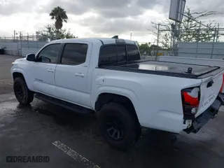 2019 Toyota Tacoma 2WD SR with VIN 5TFAX5GN0KX141367, listed as a IAAI auction lot 41544948 with 92,302 mi miles. Bid and sale history available at carsss.com. Image 3.