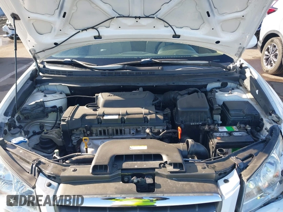 2009 Hyundai Elantra GLS with VIN KMHDU46D79U679614, listed as a IAAI auction lot 41774583 with 133,519 mi miles and . Bid and sale history available at DreamBid. Image 10.