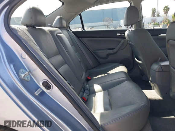 2004 Acura TSX w/Navigation with VIN JH4CL96984C006968, listed as a IAAI auction lot 41764684 with 168,675 mi miles. Bid and sale history available at carsss.com. Image 8.