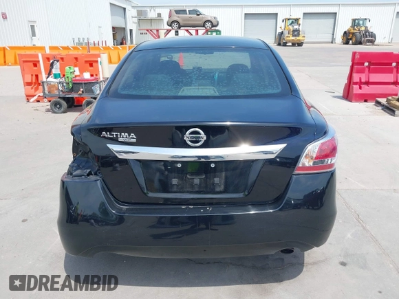 2015 Nissan Altima 2.5 z VIN 1N4AL3AP7FN884738, wystawiony jako IAAI lot #42050899 z przebiegiem 106 111 mil mil oraz . Historia ofert i sprzedaży dostępna na DreamBid. Obrazek 17.