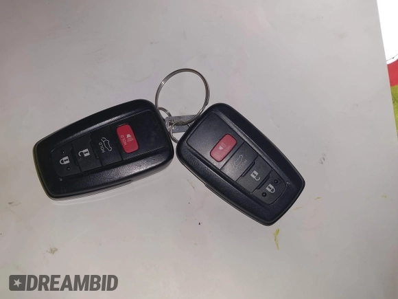 2023 Toyota Highlander L z VIN 5TDKDRBH9PS039746, wystawiony jako IAAI lot #42235258 z przebiegiem 4 513 mil mil oraz . Historia ofert i sprzedaży dostępna na DreamBid. Obrazek 11.