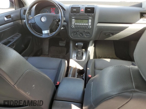 2008 Volkswagen Jetta Sedan SE with VIN 3VWRM71K98M155172, listed as a Copart auction lot 48514175 with 251,611 mi miles and Salvage Title. Bid and sale history available at carsss.com. Image 8.