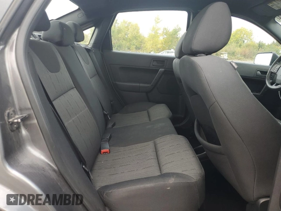 2009 Ford Focus SE with VIN 1FAHP35N39W258484, listed as a Copart auction lot 72679704 with 88,824 mi miles and Salvage Title. Bid and sale history available at DreamBid. Image 10.