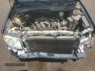 2008 Ford Escape XLT z VIN 1FMCU031X8KB27551, wystawiony jako Copart lot #62504245 z przebiegiem 206 839 mil mil oraz Szkoda całkowita • Salvage title. Historia ofert i sprzedaży dostępna na DreamBid. Obrazek 12.