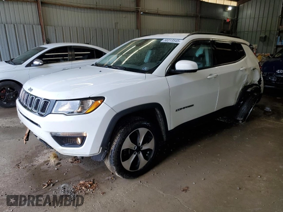 2019 Jeep Compass Latitude with VIN 3C4NJDBB6KT598559, listed as a Copart auction lot 58313545 with 70,022 mi miles and Salvage title. Bid and sale history available at DreamBid. Image 1.