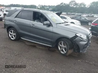 2017 Mercedes-Benz GLE 350 с VIN 4JGDA5HBXHA942575, выставлен на аукционе IAAI как лот 42578334 с пробегом 194 528 миль миль и . История ставок и продаж доступна на DreamBid. Изображение 1.
