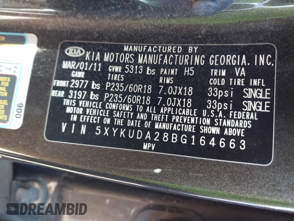 2011 Kia Sorento EX with VIN 5XYKUDA28BG164663, listed as a IAAI auction lot 41984131 with 1 mi miles. Bid and sale history available at carsss.com. Image 9.