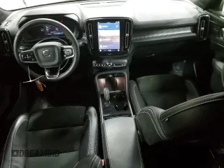 2021 Volvo XC40 with VIN YV4ED3UR3M2533813, listed as a Copart auction lot 52791125 with 32,111 mi miles and Salvage title. Bid and sale history available at DreamBid. Image 8.
