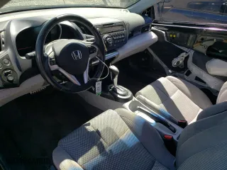 2011 Honda CR-Z EX with VIN JHMZF1D62BS004115, listed as a Copart auction lot 67402984 with 136,971 mi miles and Salvage Title. Bid and sale history available at carsss.com. Image 8.