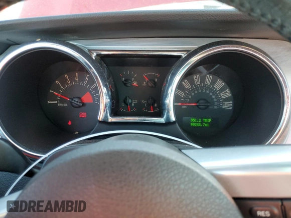 2005 Ford Mustang GT Deluxe with VIN 1ZVHT85H555246184, listed as a Copart auction lot 80784214 with 99,288 mi miles and Salvage Title. Bid and sale history available at DreamBid. Image 9.