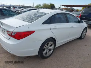 2011 Hyundai Sonata GLS with VIN 5NPEB4AC2BH183343, listed as a IAAI auction lot 41986671 with 251,471 mi miles and . Bid and sale history available at carsss.com. Image 4.