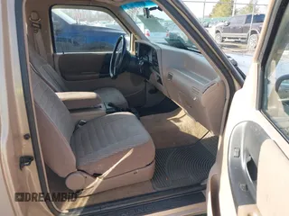 1994 Ford Ranger Splash with VIN 1FTCR15XXRPC53877, listed as a IAAI auction lot 41659917 with 417,570 mi miles. Bid and sale history available at carsss.com. Image 5.