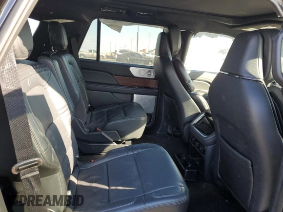 2022 Lincoln Navigator Reserve z VIN 5LMJJ2KT1NEL16482, wystawiony jako Copart lot #41737925 z przebiegiem 12 250 mil mil oraz Szkoda całkowita • Salvage title. Historia ofert i sprzedaży dostępna na DreamBid. Obrazek 11.