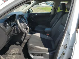 2021 Volkswagen Tiguan SE z VIN 3VV3B7AX6MM068304, wystawiony jako Copart lot #53488305 z przebiegiem 57 744 mil mil oraz Szkoda całkowita • Salvage title. Historia ofert i sprzedaży dostępna na DreamBid. Obrazek 7.
