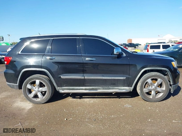 2011 Jeep Grand Cherokee Overland with VIN 1J4RR6GT4BC536445, listed as a IAAI auction lot 41102722 with 161,968 mi miles. Bid and sale history available at carsss.com. Image 13.