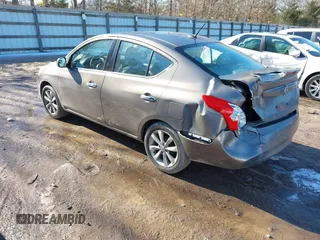 2014 Nissan Versa SV with VIN 3N1CN7AP9EL819833, listed as a IAAI auction lot 41351616 with 109,956 mi miles. Bid and sale history available at carsss.com. Image 3.