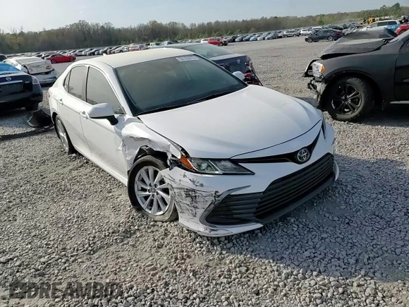2023 Toyota Camry LE z VIN 4T1C11AK0PU109024, wystawiony jako Copart lot #50105815 z przebiegiem 43 666 mil mil oraz Szkoda całkowita • Salvage title. Historia ofert i sprzedaży dostępna na DreamBid. Obrazek 11.