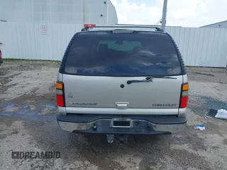 2004 Chevrolet Suburban Z71 with VIN 3GNFK16Z34G288542, listed as a IAAI auction lot 42504733 with 249,094 mi miles and . Bid and sale history available at DreamBid. Image 16.