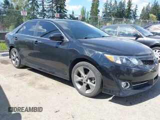 2014 Toyota Camry L with VIN 4T1BF1FK9EU400415, listed as a IAAI auction lot 42100726 with 91,278 mi miles. Bid and sale history available at carsss.com. Image 1.