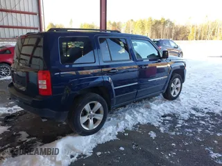 2012 Jeep Patriot Sport with VIN 1C4NJRBB0CD637926, listed as a IAAI auction lot 41190965 with 136,667 mi miles. Bid and sale history available at carsss.com. Image 4.