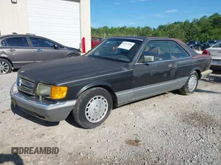 1986 Mercedes-Benz 560 z VIN WDBCA45D7GA200289, wystawiony jako IAAI lot #42313986 z przebiegiem 203 457 mil mil oraz . Historia ofert i sprzedaży dostępna na DreamBid. Obrazek 2.