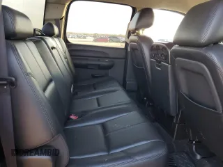 2010 Chevrolet Silverado 1500 with VIN 1GC4C0BG4AF138349, listed as a Copart auction lot 44080125 with 125,214 mi miles and Salvage Title. Bid and sale history available at DreamBid. Image 10.