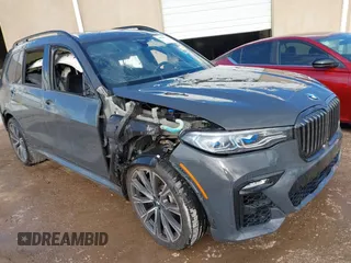 2022 BMW X7 M50i with VIN 5UXCX6C04N9J38729, listed as a IAAI auction lot 40948657 with 41,680 mi miles. Bid and sale history available at carsss.com. Image 1.