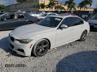 2013 BMW 3 Series 328i with VIN WBA3C1C5XDK104391, listed as a Copart auction lot 49204125 with 208,339 mi miles and Clean Title. Bid and sale history available at carsss.com. Image 1.