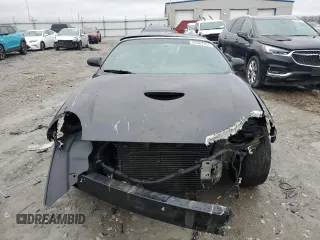 2002 Ford Thunderbird Hardtop Premium with VIN 1FAHP60A82Y104854, listed as a Copart auction lot 86907394 with 20,430 mi miles and Salvage Title. Bid and sale history available at DreamBid. Image 5.