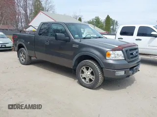 2004 Ford F-150 XLT with VIN 1FTPX14564NB32551, listed as a IAAI auction lot 42125478 with 188,332 mi miles. Bid and sale history available at carsss.com. Image 1.