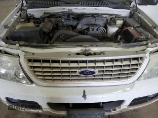 2005 Ford Explorer Eddie Bauer с VIN 1FMZU74K35UB30107, выставлен на аукционе Copart как лот 49332015 с пробегом 172 395 миль миль и Чистый • Clean title. История ставок и продаж доступна на DreamBid. Изображение 12.