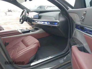 2024 BMW 7 Series 740i with VIN WBA23EH01RCP35452, listed as a IAAI auction lot 42064471 with 13,657 mi miles and . Bid and sale history available at DreamBid. Image 5.