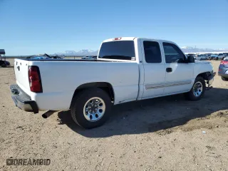 2004 Chevrolet Silverado 1500 with VIN 2GCEC19V841377221, listed as a Copart auction lot 49262965 with 253,659 mi miles and Salvage Title. Bid and sale history available at carsss.com. Image 3.