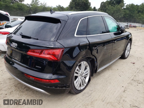 2020 Audi Q5 Premium Plus with VIN WA1BNAFY2L2104053, listed as a Copart auction lot 53762532 with 20,405 mi miles. Bid and sale history available at carsss.com. Image 4.