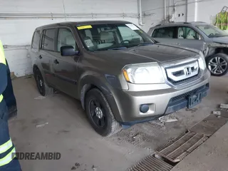 2011 Honda Pilot LX with VIN 5FNYF4H29BB061897, listed as a IAAI auction lot 42396075 with Not provided miles and . Bid and sale history available at DreamBid. Image 1.