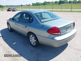 2006 Ford Taurus SEL z VIN 1FAFP56U66A159384, wystawiony jako IAAI lot #42256236 z przebiegiem 214 700 mil mil oraz . Historia ofert i sprzedaży dostępna na DreamBid. Obrazek 3.