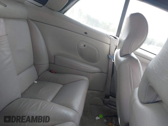 2004 Volvo C70 с VIN YV1NC62D14J049086, выставлен на аукционе IAAI как лот 41950132 с пробегом 118 250 миль миль и . История ставок и продаж доступна на DreamBid. Изображение 8.