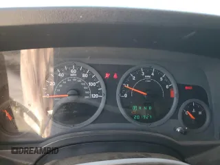 2007 Jeep Patriot Sport z VIN 1J8FT28W87D326324, wystawiony jako Copart lot #57358845 z przebiegiem 201 927 mil mil oraz Szkoda całkowita • Salvage title. Historia ofert i sprzedaży dostępna na DreamBid. Obrazek 9.