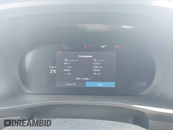 2025 Volvo XC40 Core Bright Theme with VIN YV4L12UJ0S2507803, listed as a IAAI auction lot 42551329 with 6,066 mi miles and . Bid and sale history available at DreamBid. Image 7.