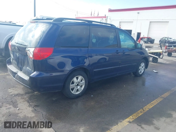 2007 Toyota Sienna CE with VIN 5TDZK23C57S087629, listed as a IAAI auction lot 41623505 with 233,638 mi miles and . Bid and sale history available at DreamBid. Image 4.