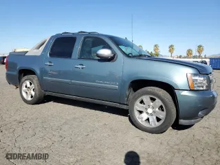 2008 Chevrolet Avalanche LS with VIN 3GNEC12008G100016, listed as a Copart auction lot 46271315 with 130,719 mi miles and Salvage Title. Bid and sale history available at carsss.com. Image 4.