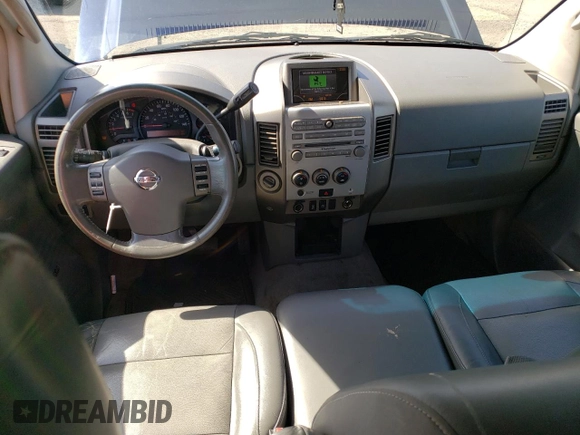 2006 Nissan Titan SE z VIN 1N6BA06B86N511768, wystawiony jako Copart lot #52146585 z przebiegiem 174 058 mil mil oraz Szkoda całkowita • Salvage title. Historia ofert i sprzedaży dostępna na DreamBid. Obrazek 8.
