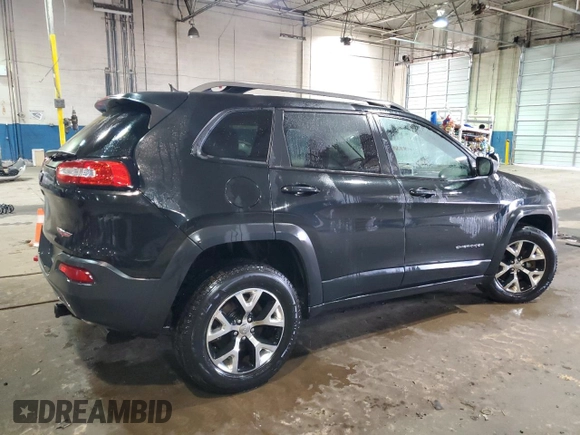 2014 Jeep Cherokee Trailhawk with VIN 1C4PJMBS0EW111606, listed as a Copart auction lot 46680205 with 150,446 mi miles and Clean Title. Bid and sale history available at carsss.com. Image 3.