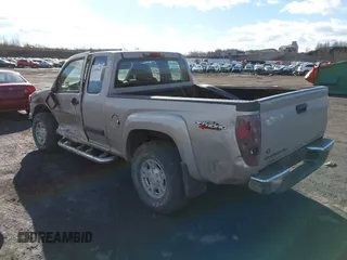 2008 GMC Canyon SLE1 with VIN 1GTDT39E488212065, listed as a IAAI auction lot 41499542 with 101,320 mi miles. Bid and sale history available at carsss.com. Image 3.